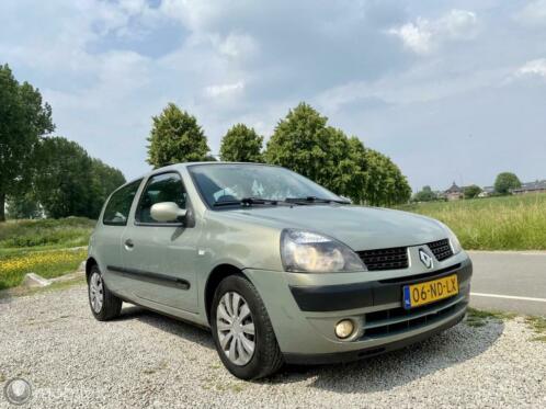 Renault Clio 1.4-16V Priv., BJ 2003 Automaat, APK Jul 2022