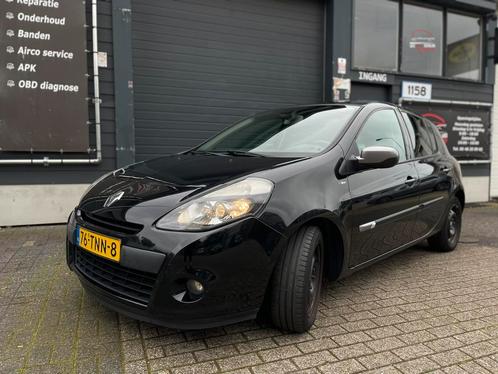 Renault Clio 1.5 DCI 65KW 5-DRS 2012 Zwart