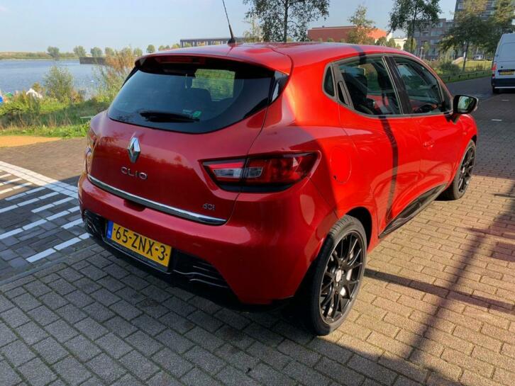 Renault Clio 1.5 DCI 66KW 5-DRS 2012 Rood