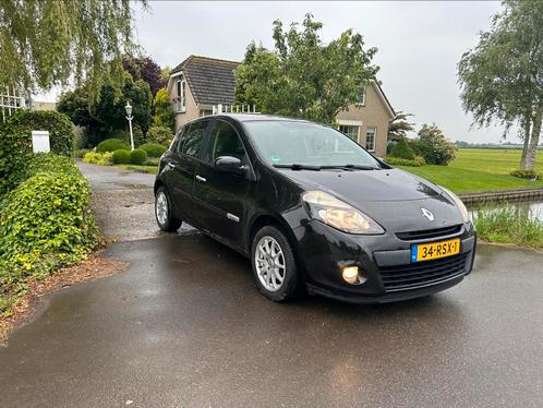 Renault Clio 1.5 DCI Navi Cruise Airco 65KW 5-DRS 2011 Zwart