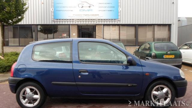 Renault Clio 1.6-16V AIRCO 
