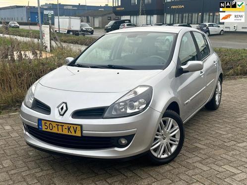 Renault Clio 1.6-16V Initiale Automaat Leder Cruise Stoelver