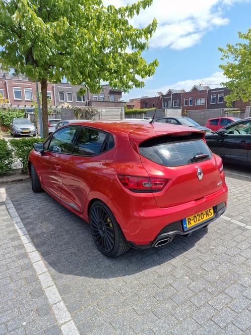 Renault Clio 1.6 RS Turbo 147KW 5-DRS AUT 112015 Rood CUP