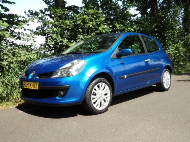 Renault Clio 1.6i 16V Dynamic LUXE-PANORAMA DAK-CLIMA-ENZ