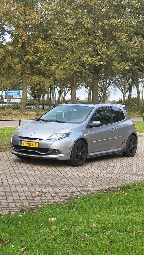 Renault Clio 2.0 16V 148KW RS Sport 2010