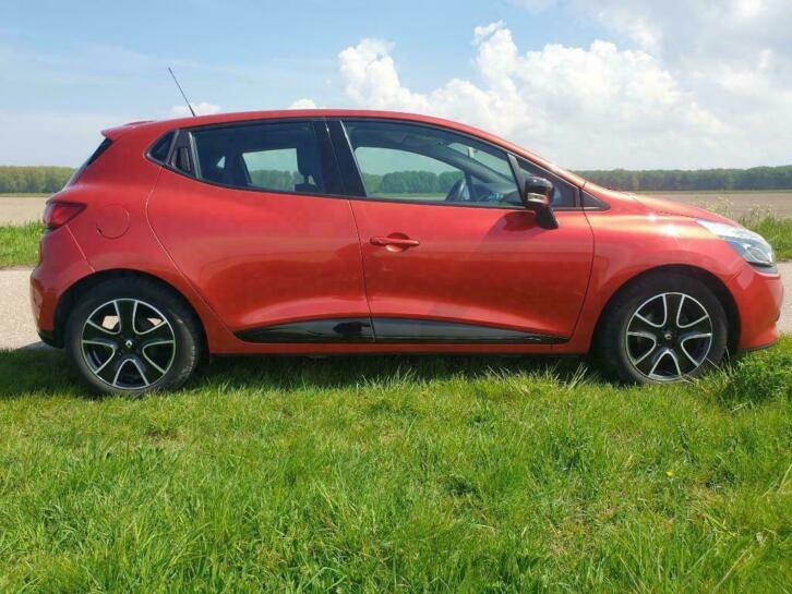 Renault Clio Energy TCe 90pk SampS Eco2 2013 Rood