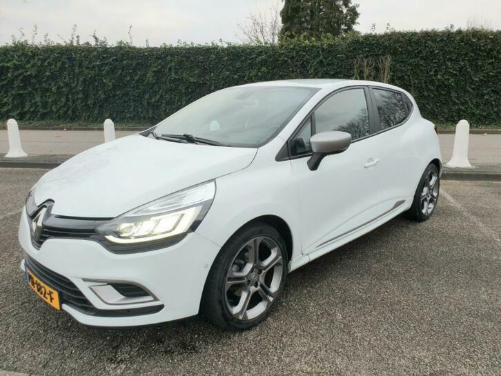 Renault Clio GT Bose