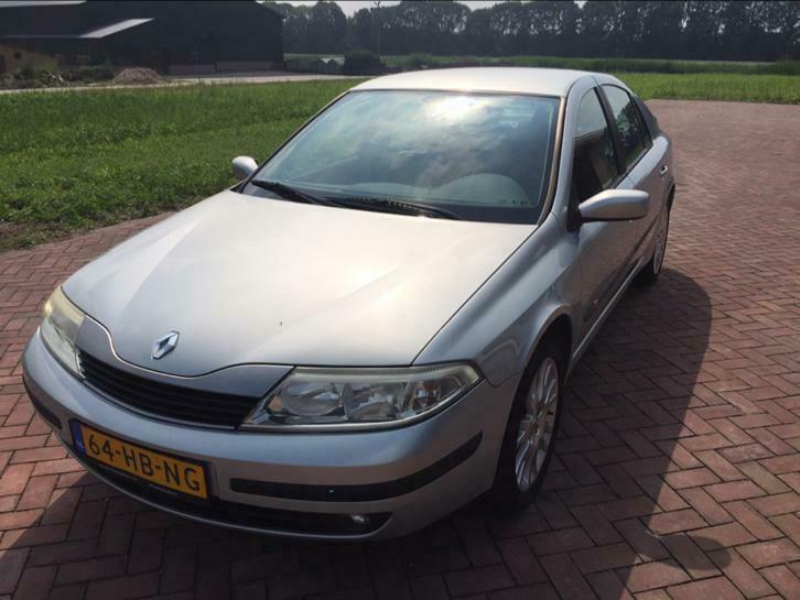 Renault Laguna 1.8 16V 2001 Grijs NIEUWE APK