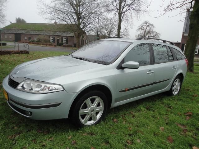 Renault Laguna 2.0 16V Gr.tour E4 2004 Grijs 1700,- euro