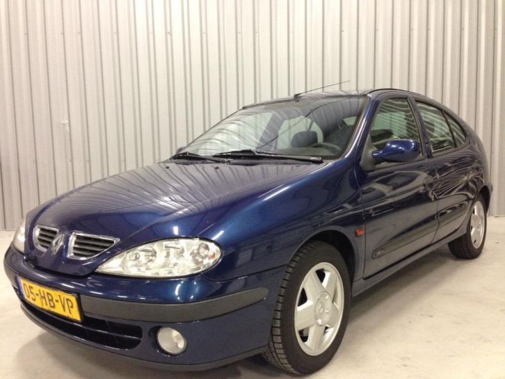 Renault Megane 1.6 16V 5 deurs, Airco, APK, Elec. Ramen