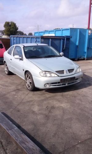 Renault Megane coupe bj. 2000 1600 16v