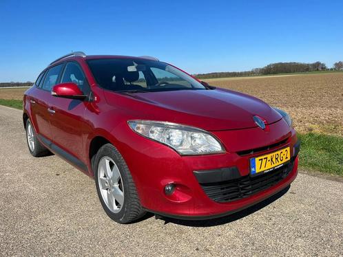 Renault MEGANE Estate 1.9 dCi Dynamique  nwe APK rijdt als