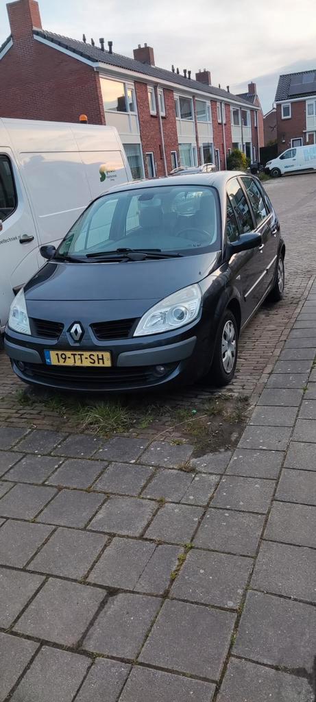 Renault Megane Scenic 1.6 16V 82KW E4 2007 Grijs