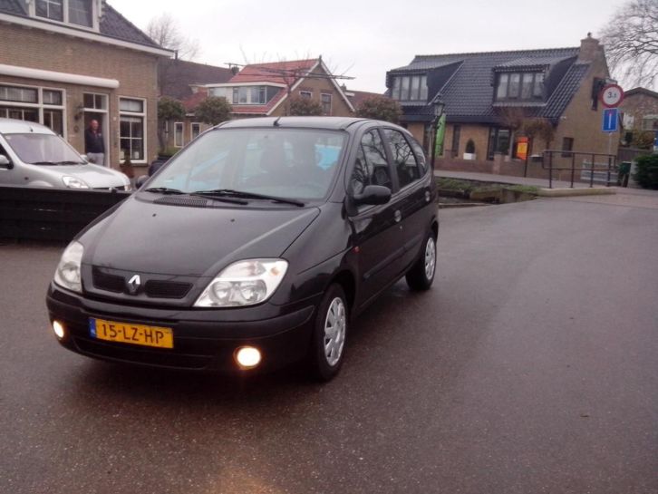 Renault Megane Scenic 1.6 16V AUT 2005 2003 Zwart..G3