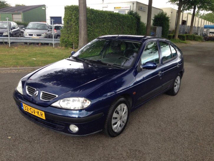 Renault Mgane 1.6-16V Expression dealer auto, 2e eigenaar