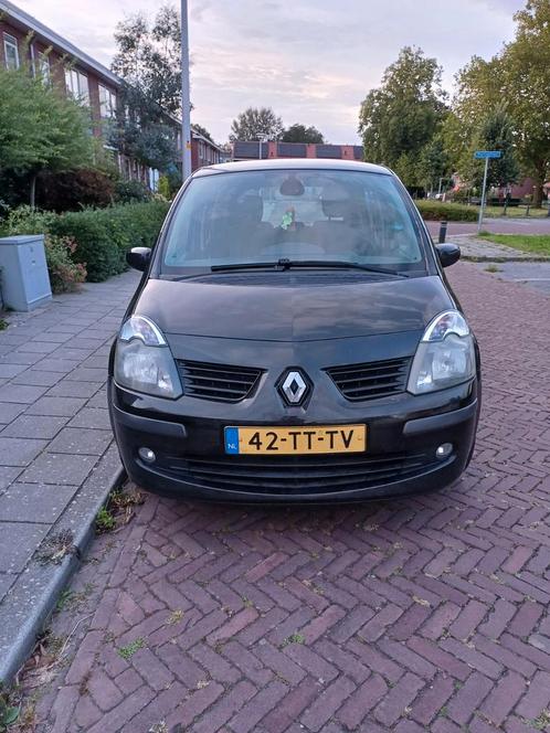 Renault Modus 1.4 16V 72KW E4 2007 Zwart