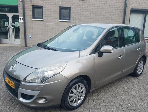 Renault Scenic 1.4 TCE Dynamique Clima Navi PDC Boekje Xenon