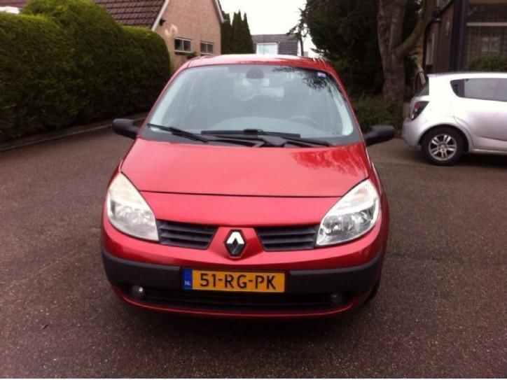 Renault Scenic 1.5 dCi Expression Comfort (bj 2005)
