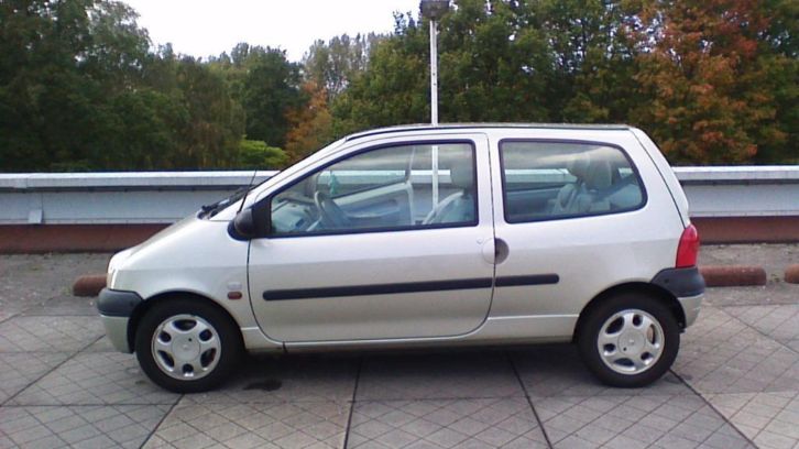 Renault Twingo 1.2 2000 Geel
