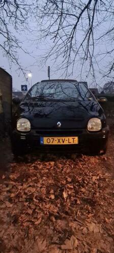 Renault Twingo 1.2  2001 Zwart Apk tot 9-11-2022 km 221046