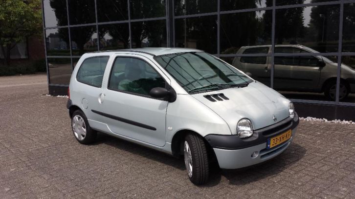 Renault Twingo 1.2 2007 Grijs