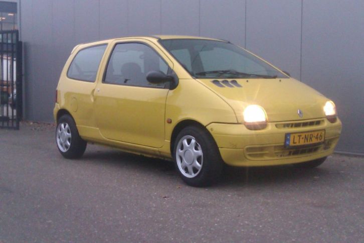 Renault Twingo 1.2 Airco E2 1995 Geel