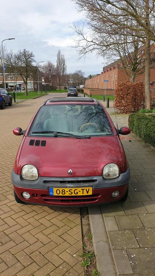 Renault Twingo 1.2 Dakraam 16V E4 2006 Rood Airco