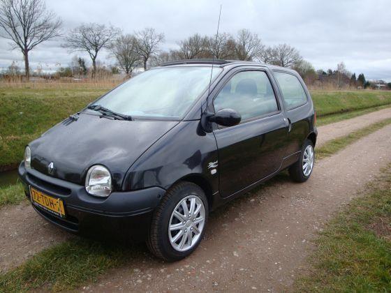 Renault Twingo 1.2i Beach,Apk-22-03-2017 (bj 2003)