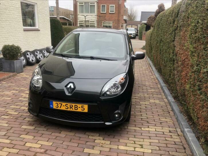 Renault Twingo 1.5 DCI DayampNight 63KW 2011 Zwart