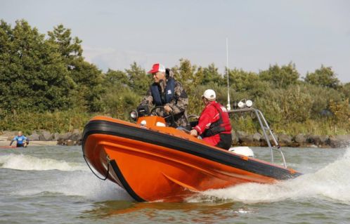 Rescue III compleet met Evinrude 115 pk zeewaardig (cat- B)