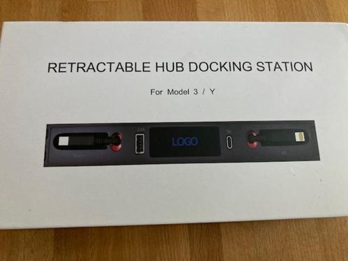 Retractable hub docking station for model 3Y