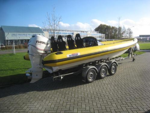 Revenger 27 met 300 pk evinrude e-tec