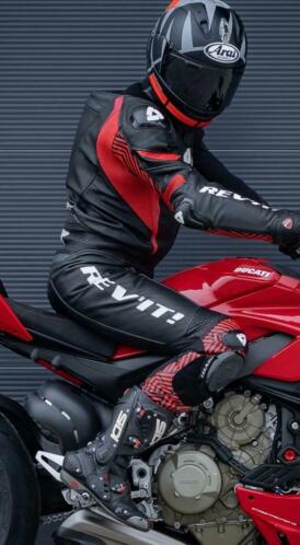  REVIT one piece Triton  4846