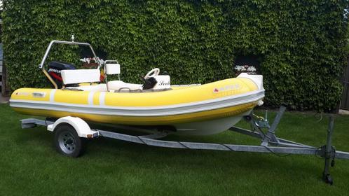 Rib rubberboot APEX 15 met 50pk Mercury autolube motor op tr