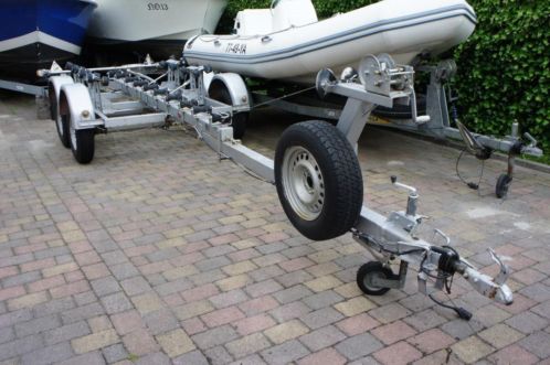 Riba dubbelasser boot trailer met kenteken