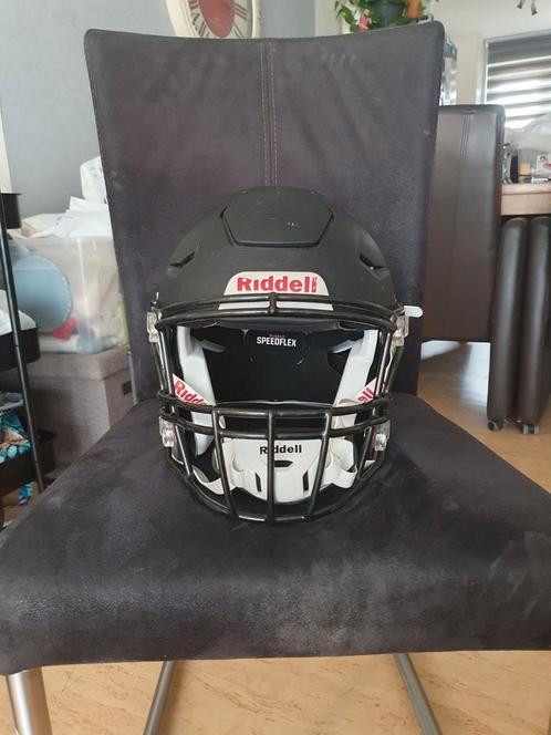 Riddell Speedflex American Football helmet