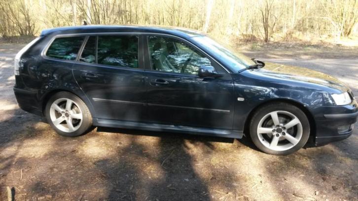 Rijk uitgeruste Saab 9-3 1.9TID 110KW Estate AUT 2006 Blauw