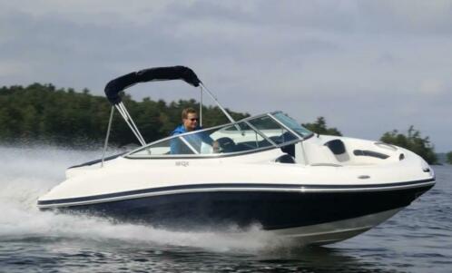 Rinker 19QX - bj.2017 - 4.5ltr V6 - prachtige boot