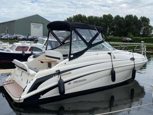 Rinker 266 Fiesta Vee 5.7 V8Gereviseerde MotorNette Boot