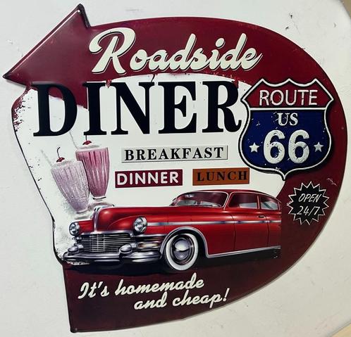 Roadside diner route 66 car relief reclamebord van metaal