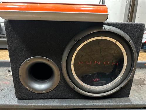 Rockford fosgate punch p1 subwoofer met Jbl 600 versteker