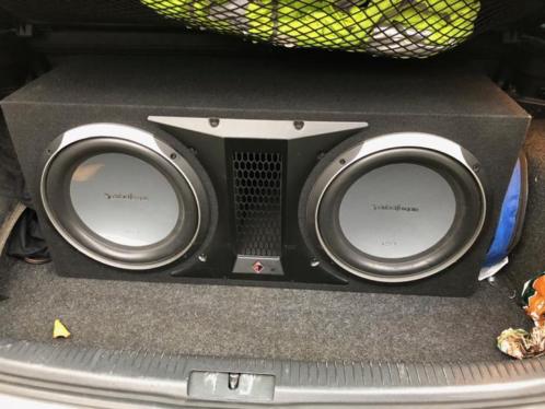 Rockford fosgate punch p2 2x12 inch subwoofer