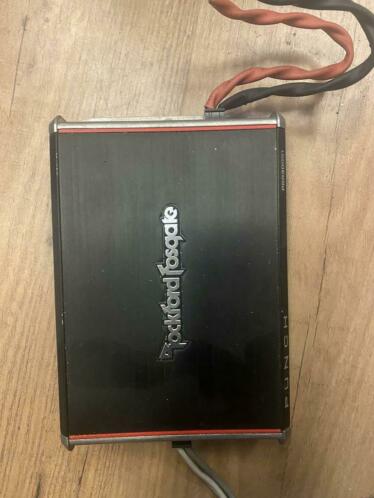 rockford fosgate subwoofer en versterker