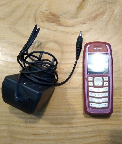 Rode Nokia 3100 vernieuwde batterij oplader