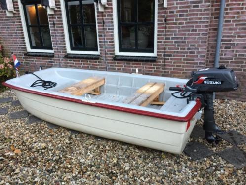 Roeiboot, visboot, motorboot