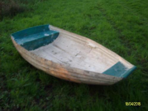 Roeiboot-Vlet-Jol-Dinghy-Volgboot