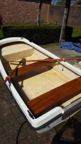 roeibootje polyester