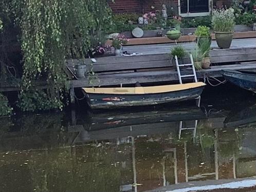 Roeibootje te koop