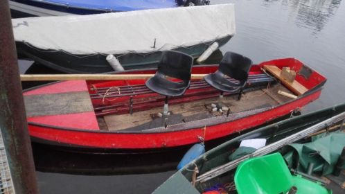 roeibootvisboot