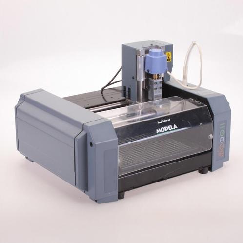 Roland DG Modela MDX-20 CNC Frees (CAM graveermachine)